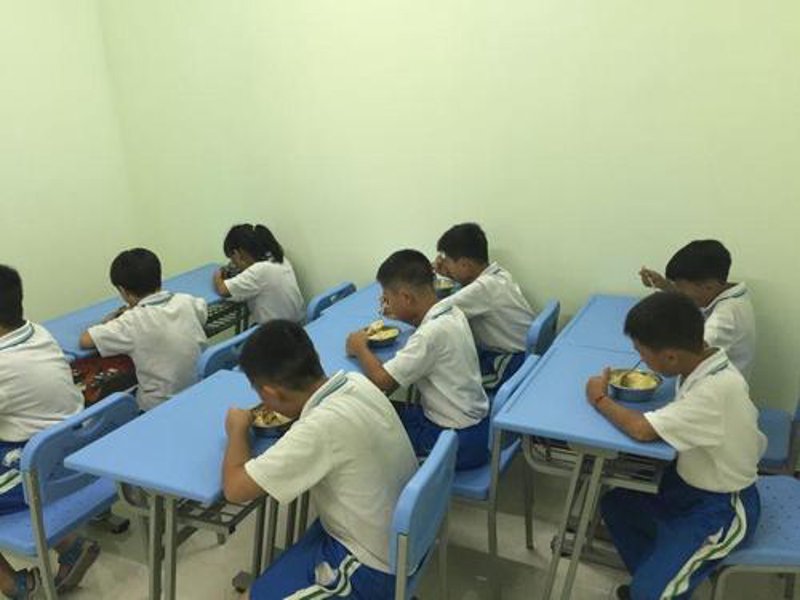 企业团餐配送：提升办公效率的新趋势